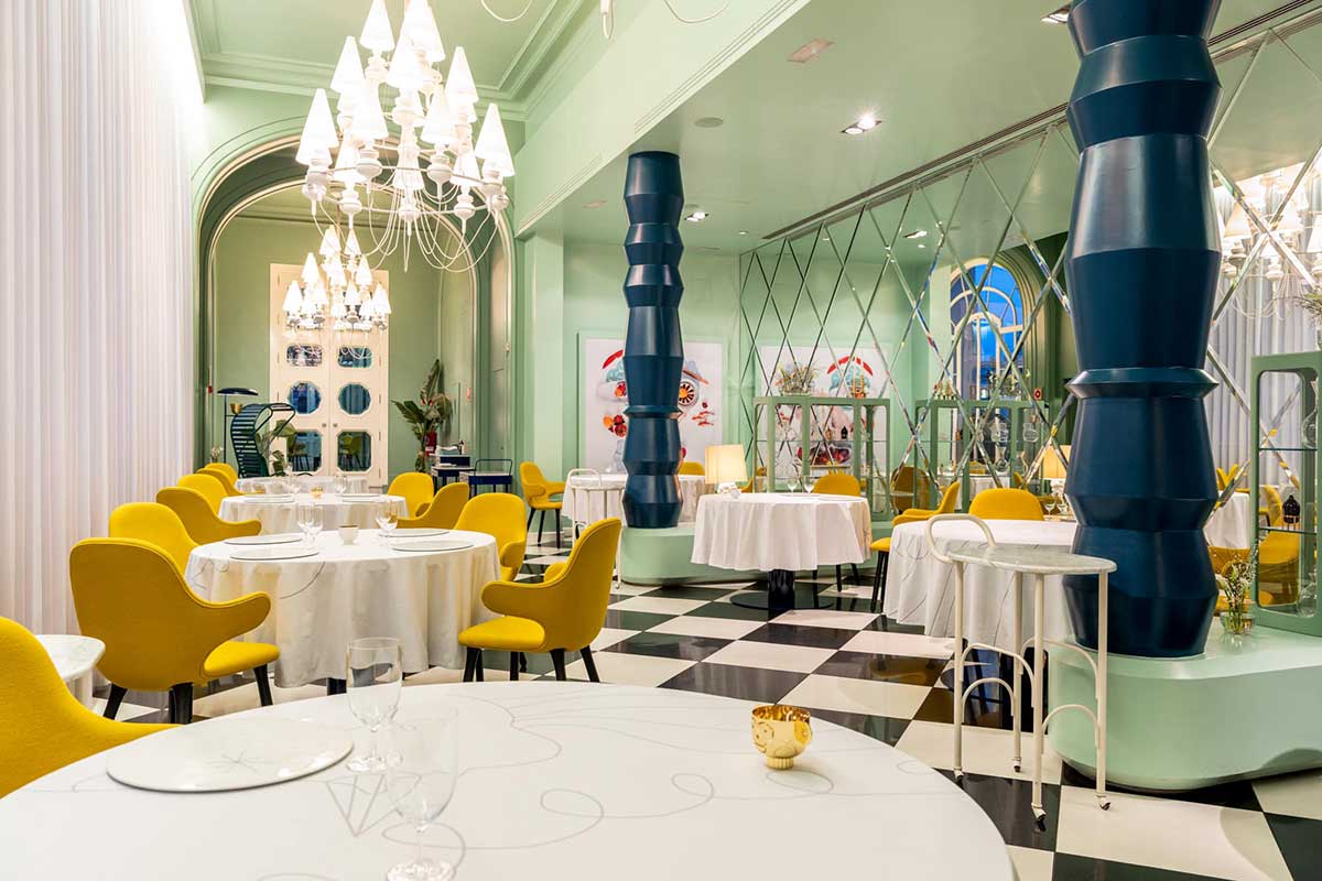 Salón interior de Paco Roncero