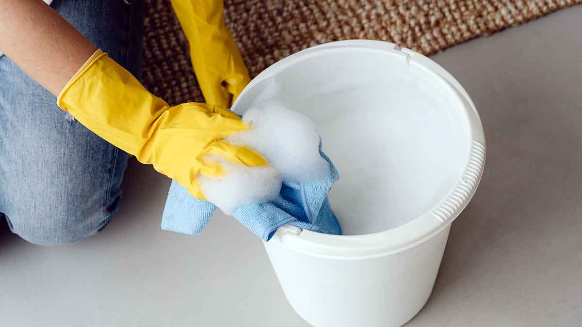 Cómo quitar las manchas amarillas del colchón