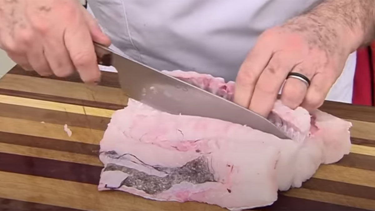 Sacar la espina de la merluza