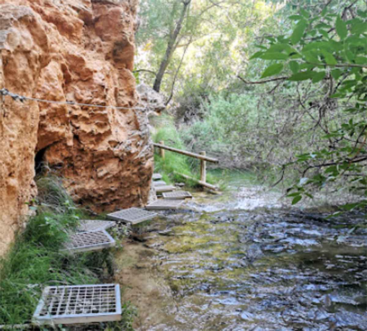 Formaciones naturales río