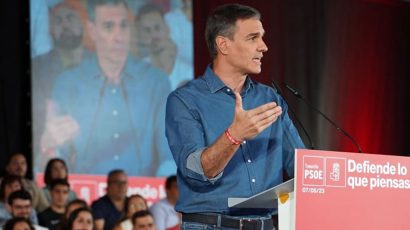 Pedro Sánchez promete avales de hasta el 20 % para comprar una vivienda.