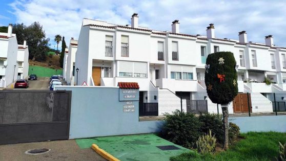 Servihabitat liquida 188 apartamentos desde 15.000 euros en Cádiz