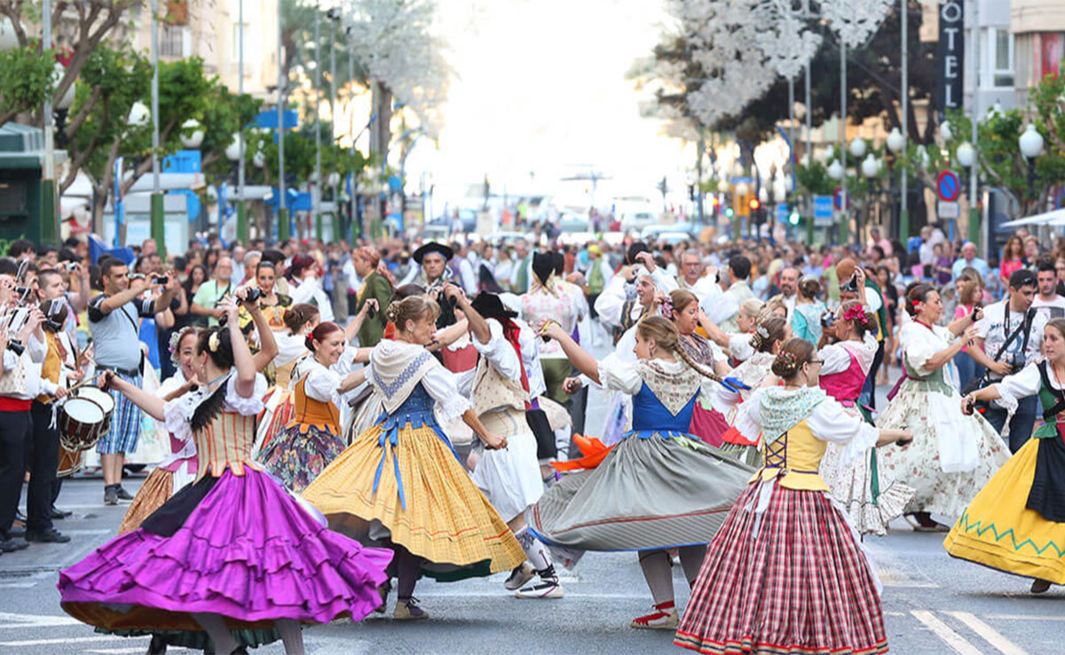 Bailes de las hogueras