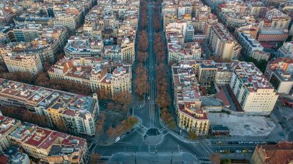 Para comprar casa en Barcelona hay que tener ahorrados 97.230 euros y en Madrid 72.340 euros