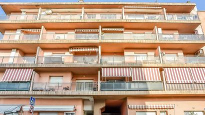 Servihabitat busca compradores para 256 pisos desde 40.000 euros en la Costa Brava