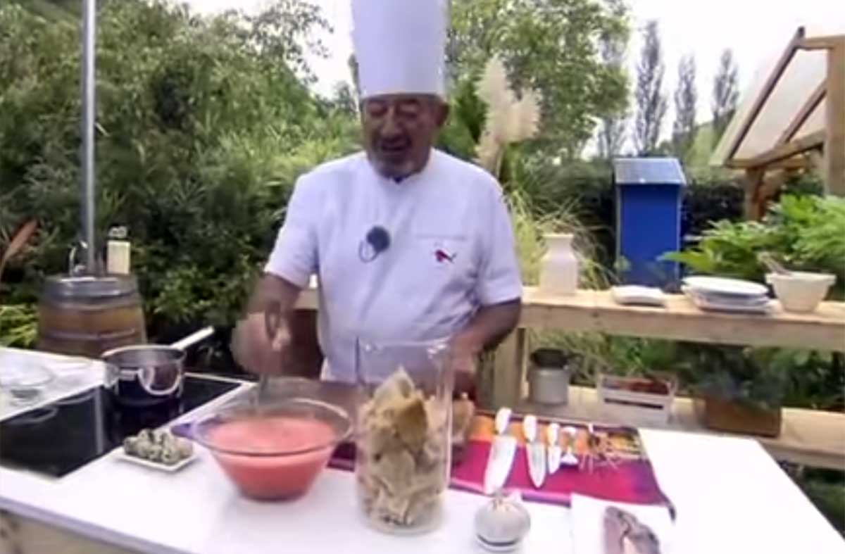 Mezclar la miga de pan