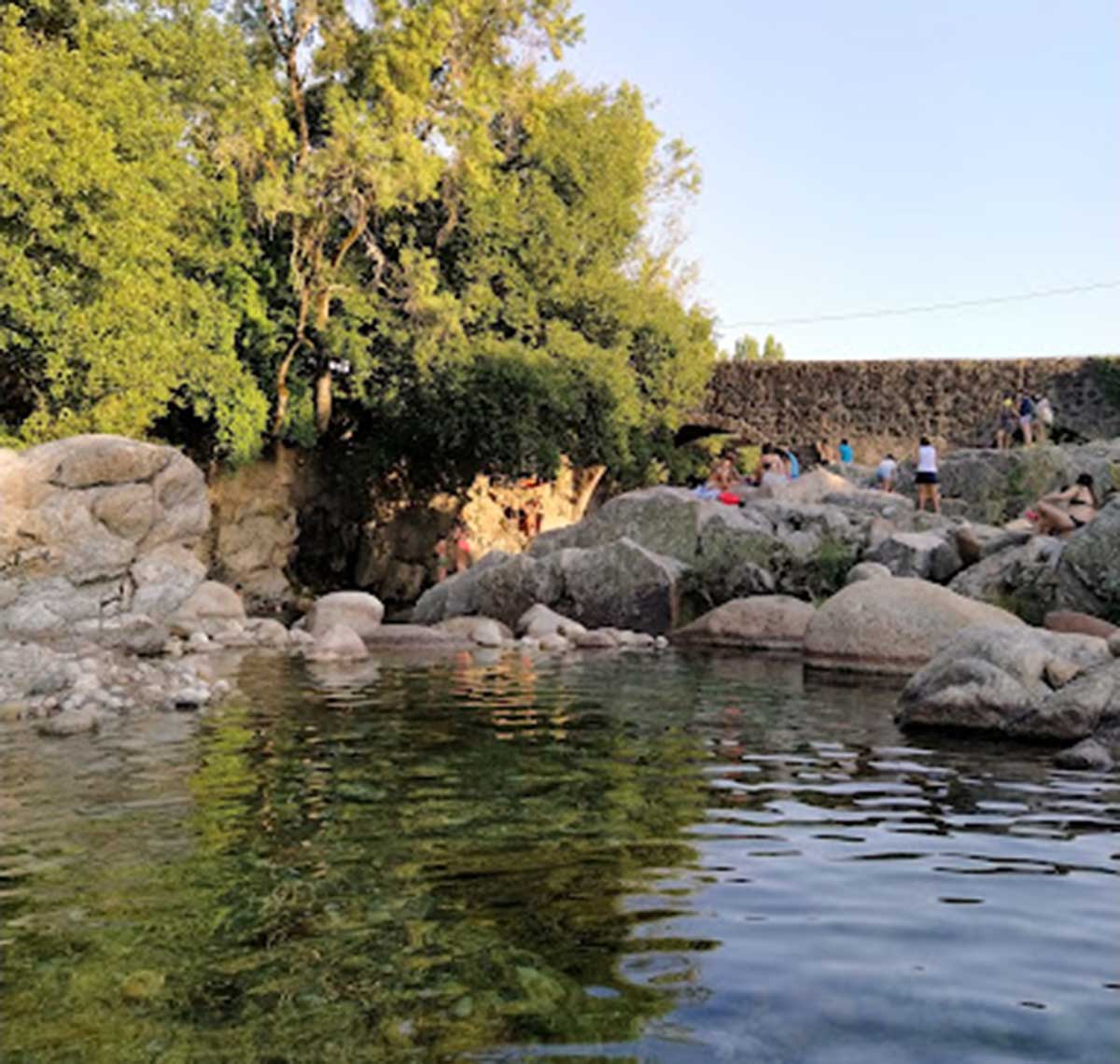Bañarse en la Gargantad e Cuartos
