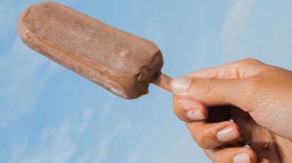 Helado de aguacate y chocolate, el capricho dulce que sacia de forma saludable