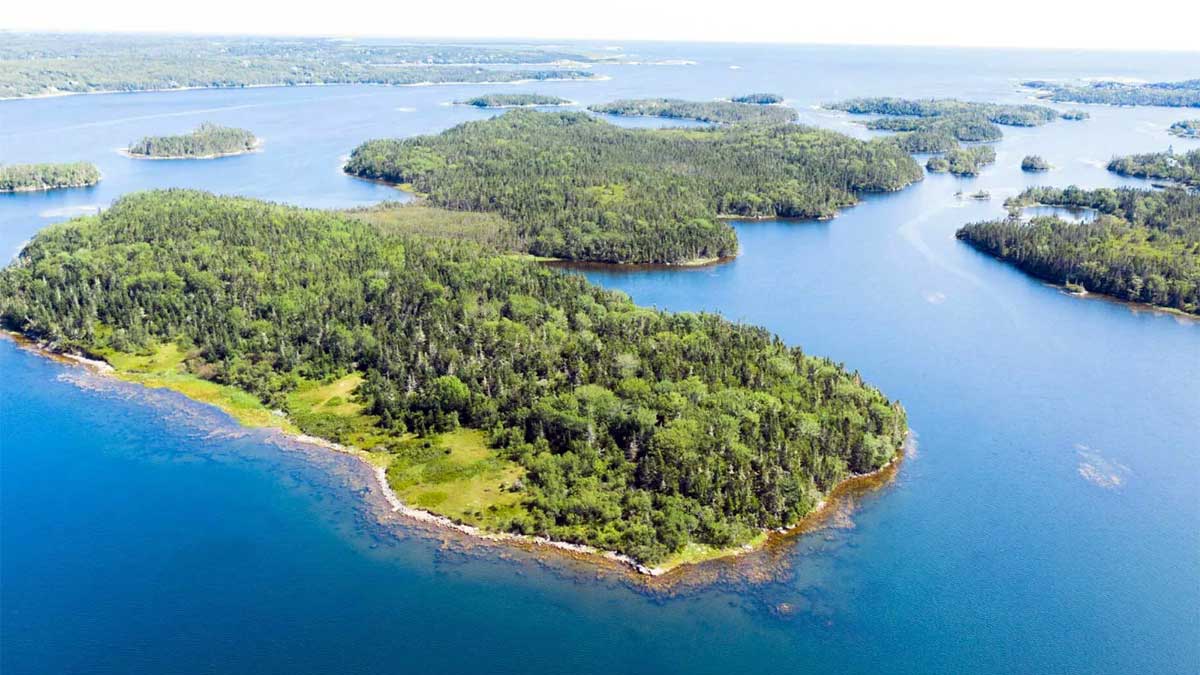 Islas en venta e Canadá