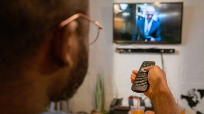 Cómo conectar una smart TV a internet