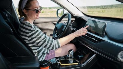 ¿El aire acondicionado del coche cada vez enfria menos? Solución y no es problema del gas.