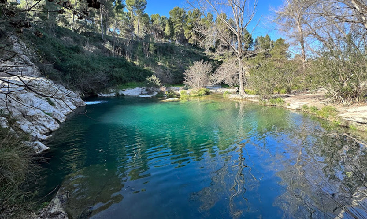 Zona de agua en Ontinyent natural