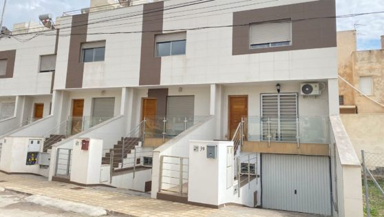 Unicaja liquida 50 pisos en Alicante a partir de 38.000 euros