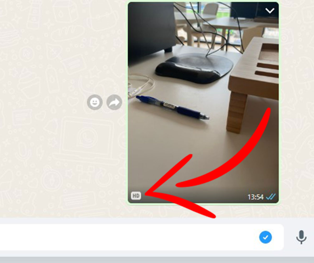 Símbolo de HD en WhatsApp.
