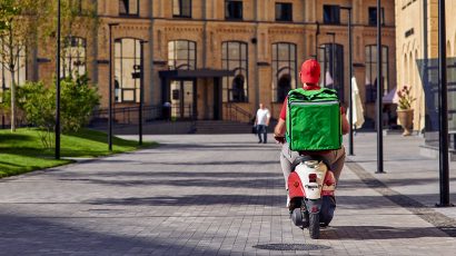 Qué hacer si te roban o pierdes la matrícula de la moto