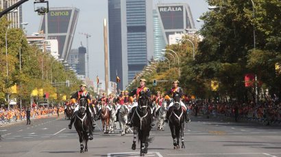 A qué hora empieza el desfile del 12 de octubre y por dónde pasa