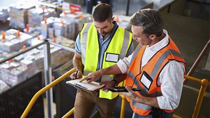 Eurocen busca a 1.350 mozos de almacén para trabajar durante la campaña de Navidad en Madrid