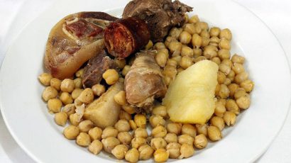 Garbanzos y carne