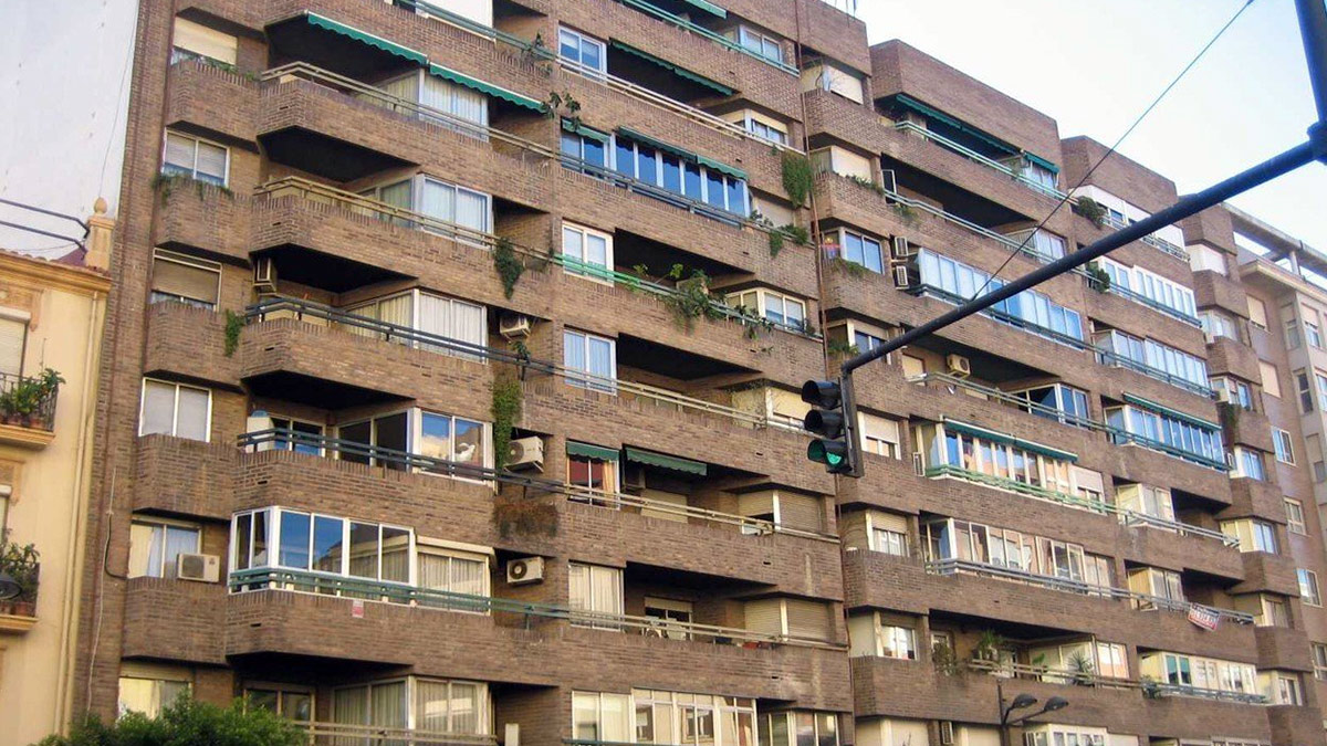 Fachada de pisos de Solvia