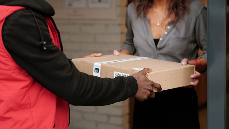 Cuánto tarda Amazon en devolver el dinero de un pedido | Casacochecurro