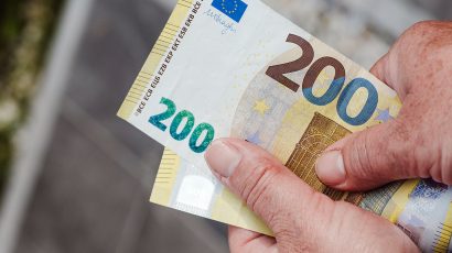 400 euros
