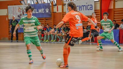 Niños de Galicia jugando a fútbol