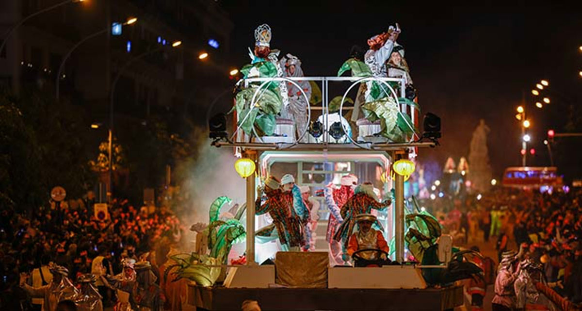 Reyes Magos en carrozas
