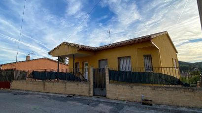 Chalet de banco en venta