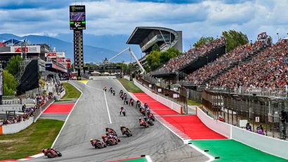 Circuito de Montmeló en Barcelona con una carrera de MotoGP.