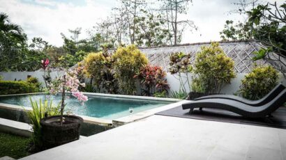 Tener piscina en casa es un lujo.