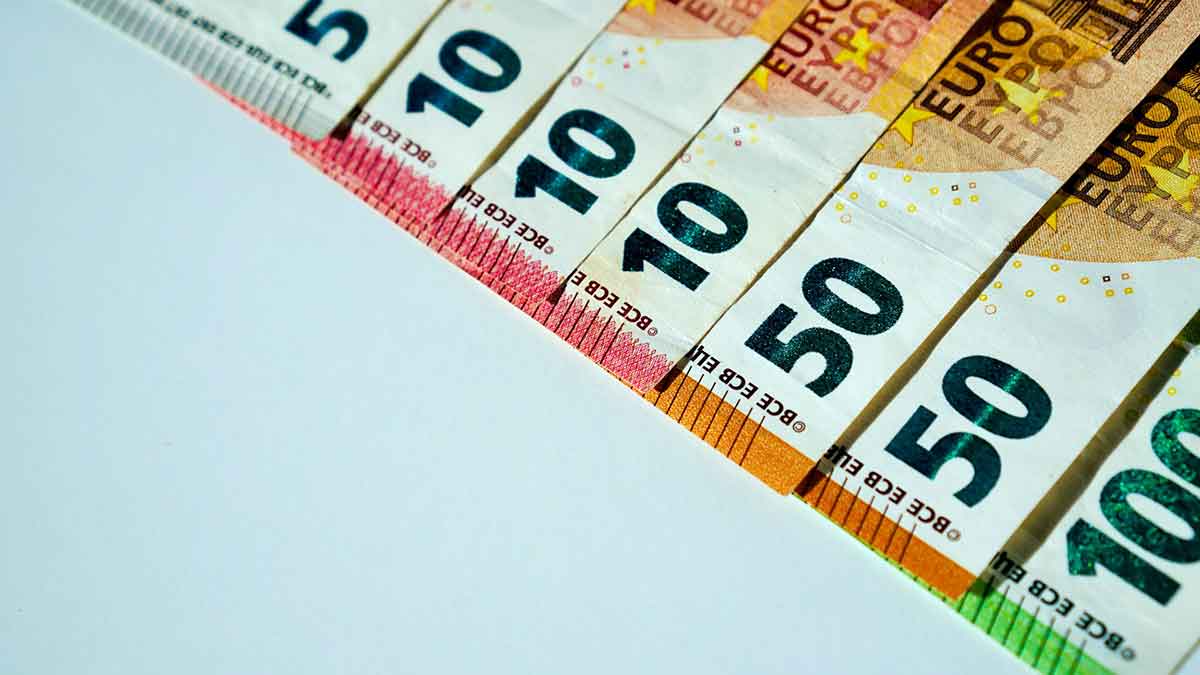 Todo sobre las verdades y mentiras de las comisiones bancarias.