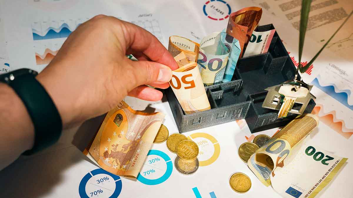 Cade vez resulta más complicado para los jóvenes acceder a su primera vivienda.