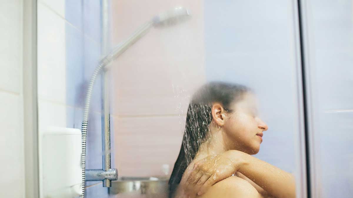 Las mamparas de ducha pueden romperse por defecto de fabricación o mala instalación.