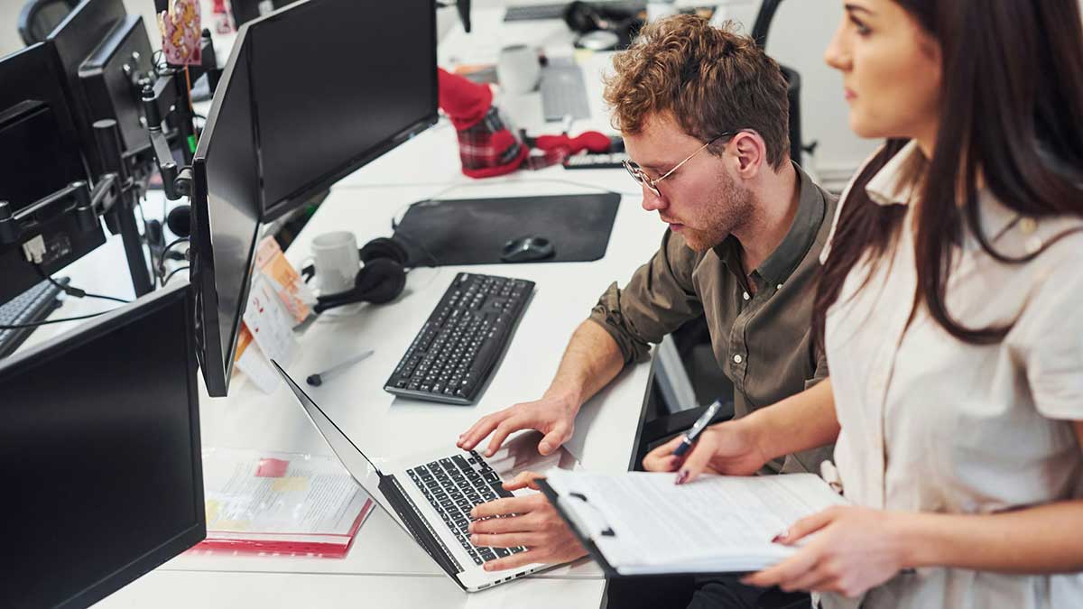 El taletno tecnológico con dotes comerciales no es fácil de encontrar.
