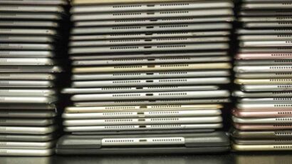 Tablets apiladas.