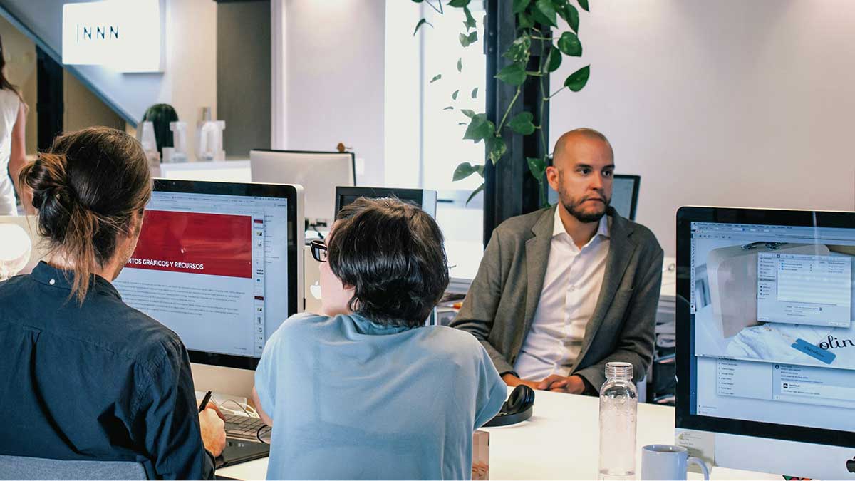 Los empleados cada vez usan más la IA.