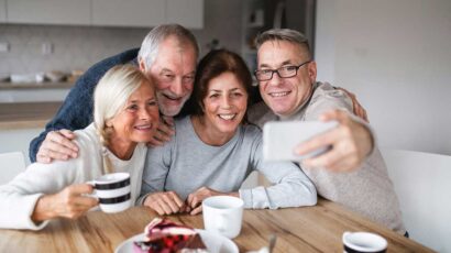 Los mayores de 55 años tienenun gran peso en la economía española.