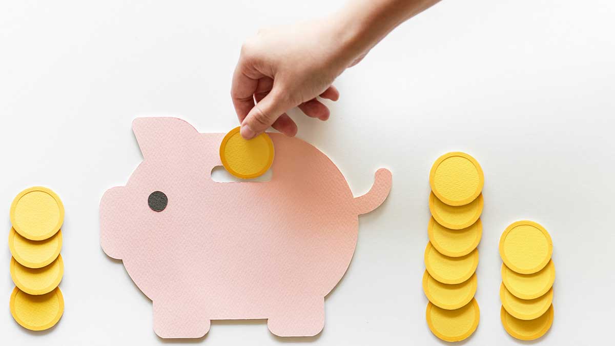 Es necesario tener una gran cantidad de dinero ahorrado para iniciar la compra de una vivienda.