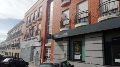 Uno de los pisos de banco en venta en idealista.